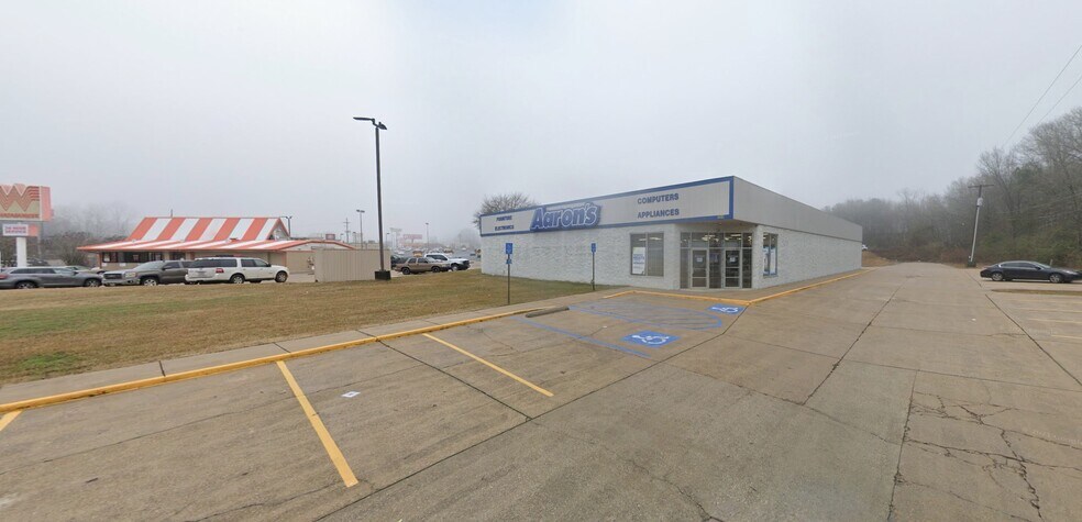 Primary Photo Of 2850 N Market St, Shreveport Freestanding For Sale