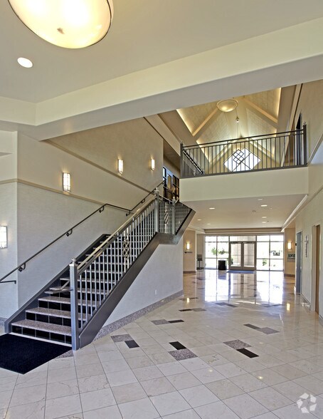 More Photos Of 480-518 W 800 N, Orem Medical For Lease