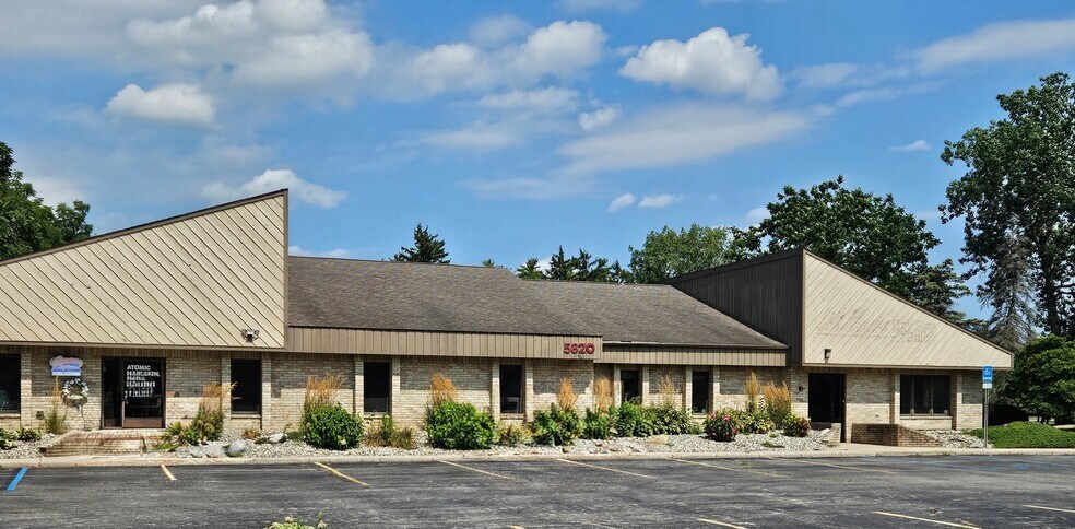 More Photos Of 5820 Gratiot Rd, Saginaw Medical For Sale