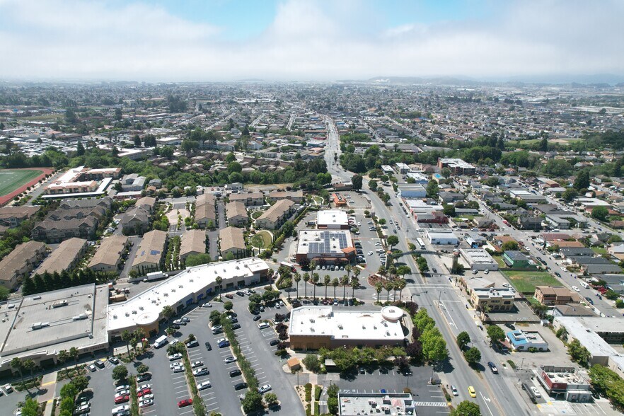More Photos Of 14280 San Pablo Ave, San Pablo Drugstore For Sale