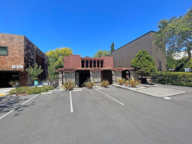 More Photos Of 823 Sonoma Ave, Santa Rosa Office For Lease