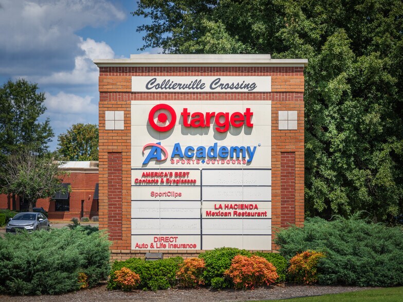 More Photos Of 255-305 New Byhalia Rd, Collierville Storefront For Lease
