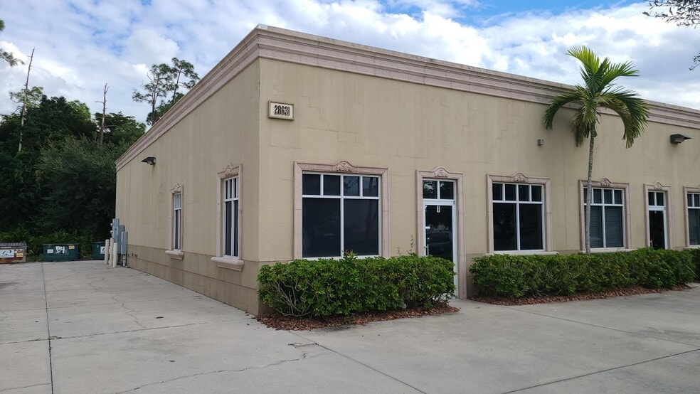 More Photos Of 28631 N Diesel Dr, Bonita Springs Light Manufacturing For Lease