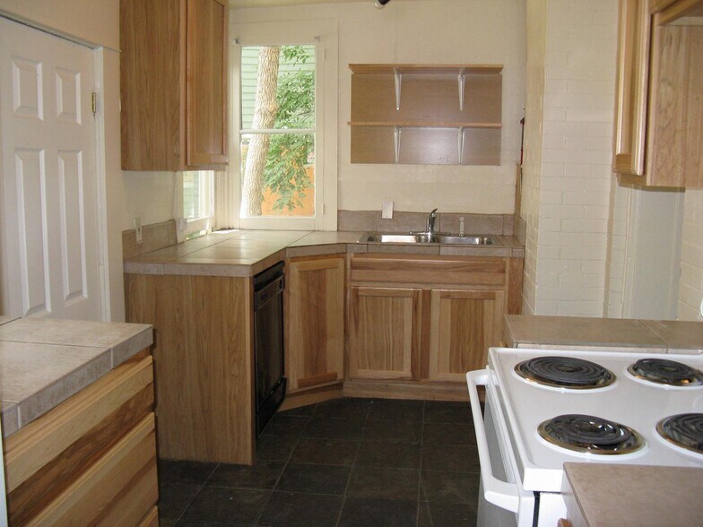 More Photos Of 1012 14th St, Boulder Apartments For Sale