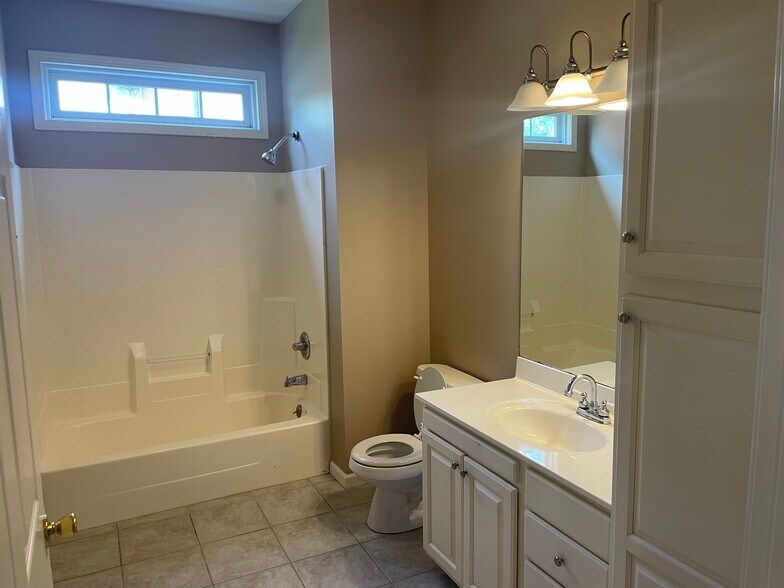 More Photos Of 2701 Northside Blvd, South Bend Apartments For Sale