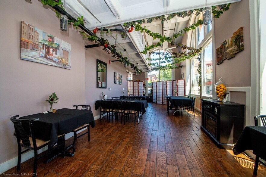 More Photos Of 555 Pleasant St, New Bedford Office For Sale