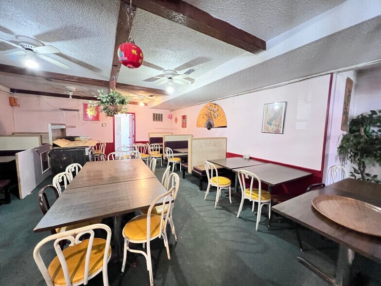 More Photos Of 6 Market St, Osage City Freestanding For Sale