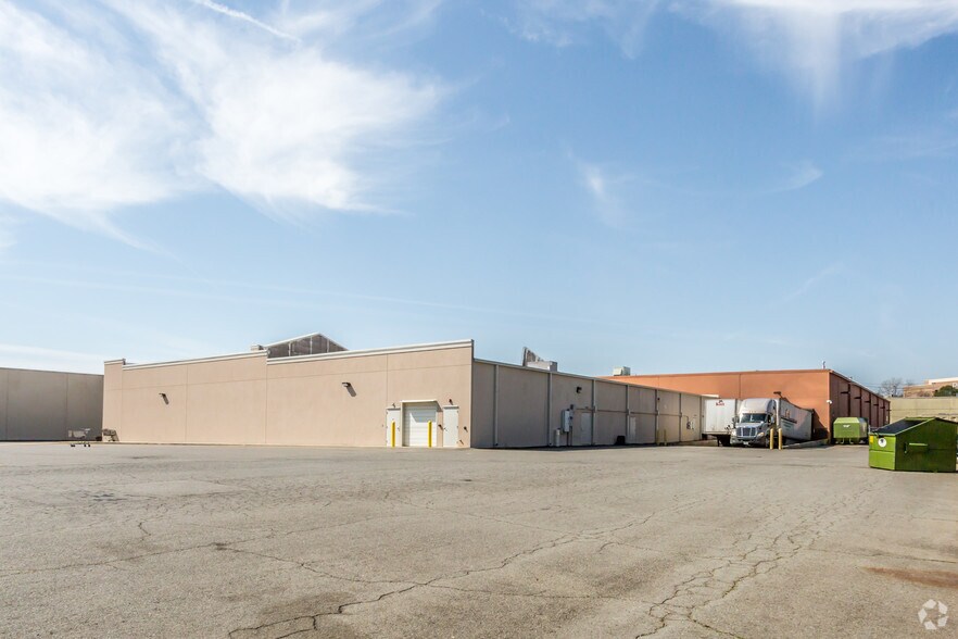 More Photos Of 4201-4281 E McCain Blvd, North Little Rock Freestanding For Lease