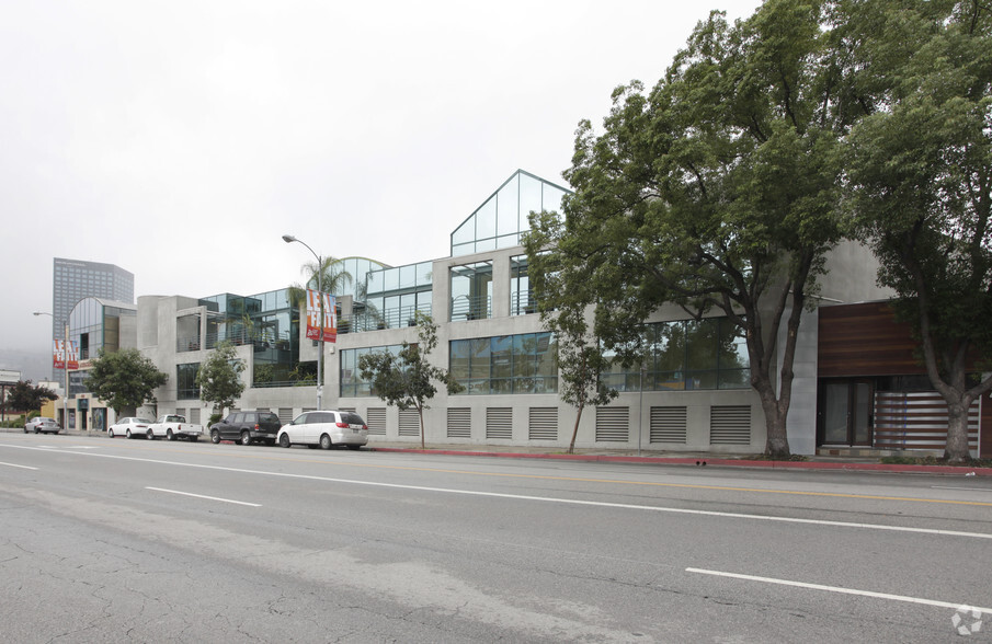 Primary Photo Of 4123 Lankershim Blvd, North Hollywood Loft Creative Space For Sale