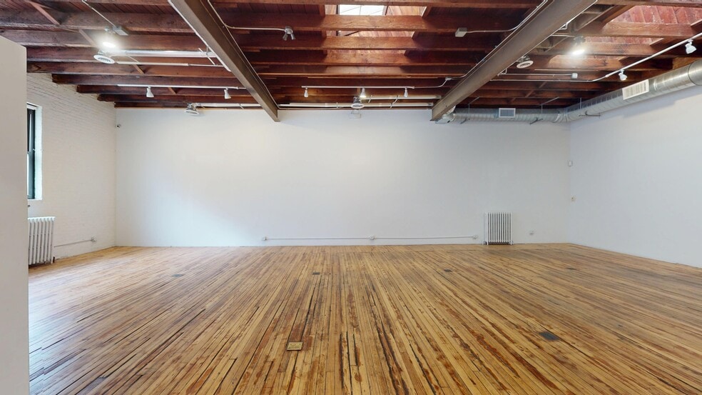 More Photos Of 83-85 Metropolitan Ave, Brooklyn Storefront Retail Office For Lease