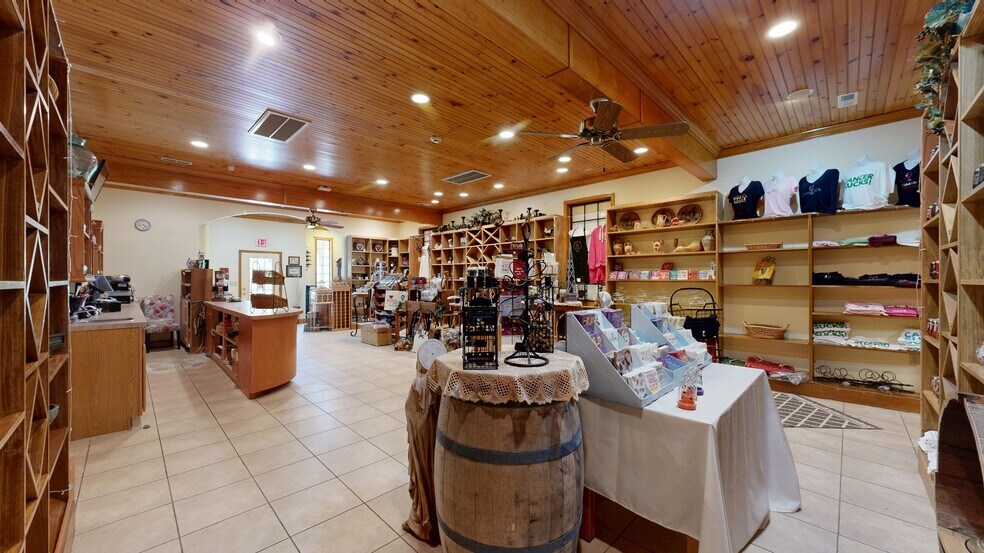 More Photos Of 1683 Peach Basket Rd, Felton Winery Vineyard For Sale