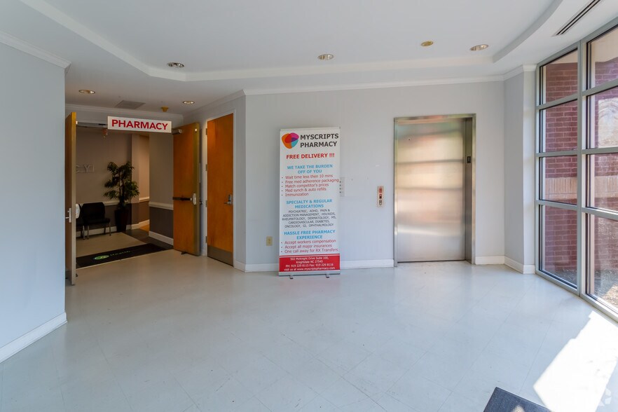 More Photos Of 502 McKnight Dr, Knightdale Medical For Sale