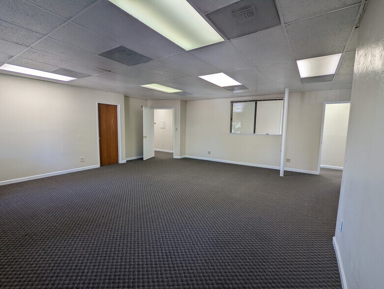799 Fletcher Ln, Hayward, CA 94544 Office For Sale