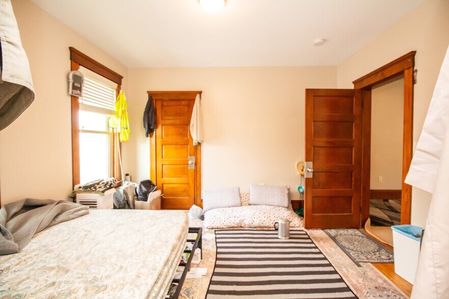 More Photos Of 56 Cohasset St, Worcester Multifamily For Sale