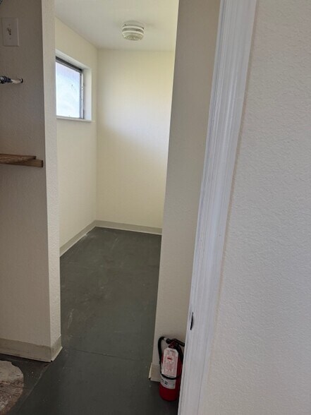 More Photos Of 1675 N Atlantic Ave, Cocoa Beach Office For Lease