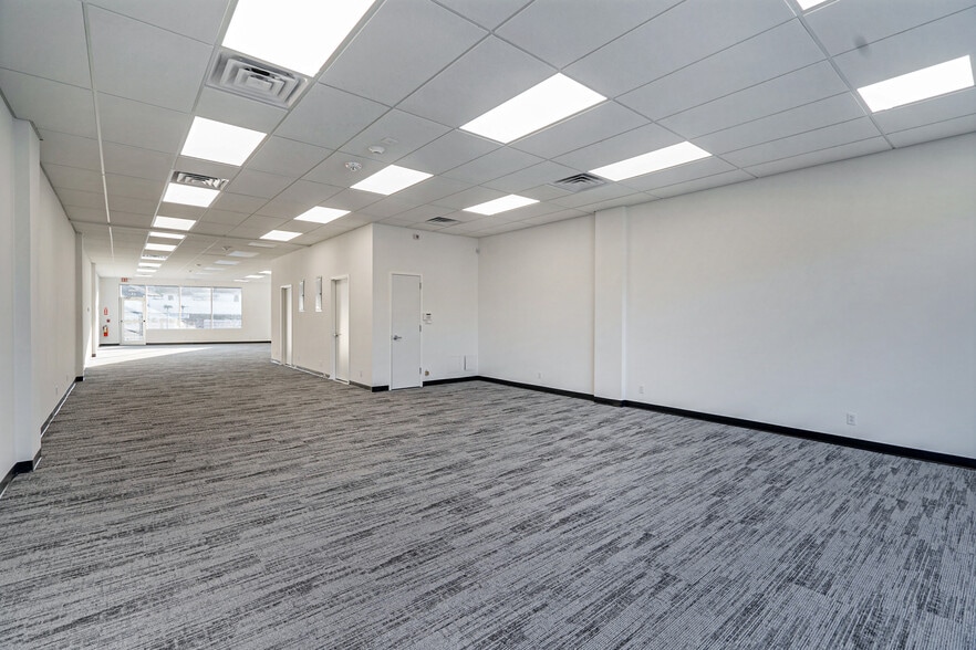 More Photos Of 81-83 E Main St, Elmsford Storefront Retail Office For Lease