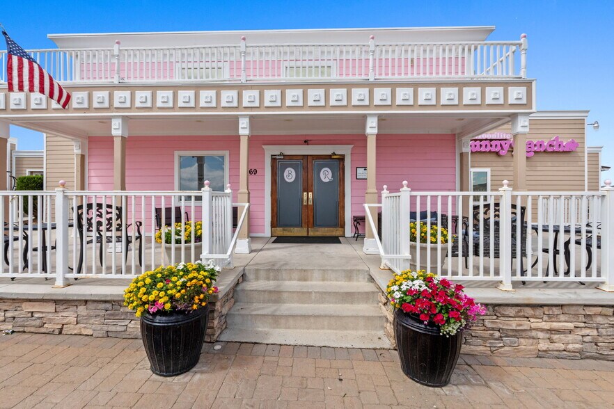 More Photos Of , Mound House Unknown For Sale