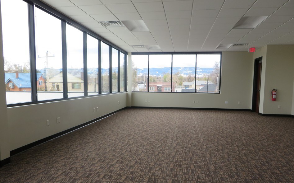 More Photos Of 485 E 2nd St, Casper Office For Lease