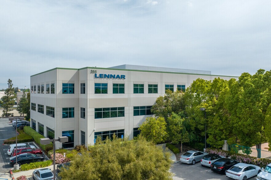 More Photos Of 355 E Rincon St, Corona Office For Lease