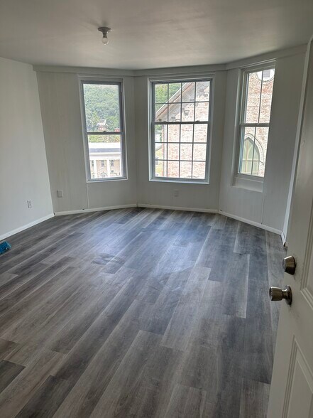 More Photos Of 169 N Grant St, Shamokin Apartments For Sale