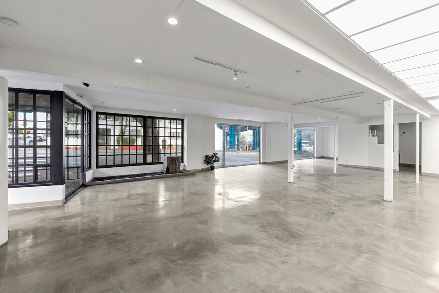 More Photos Of 55 Potrero Ave, San Francisco Showroom For Lease