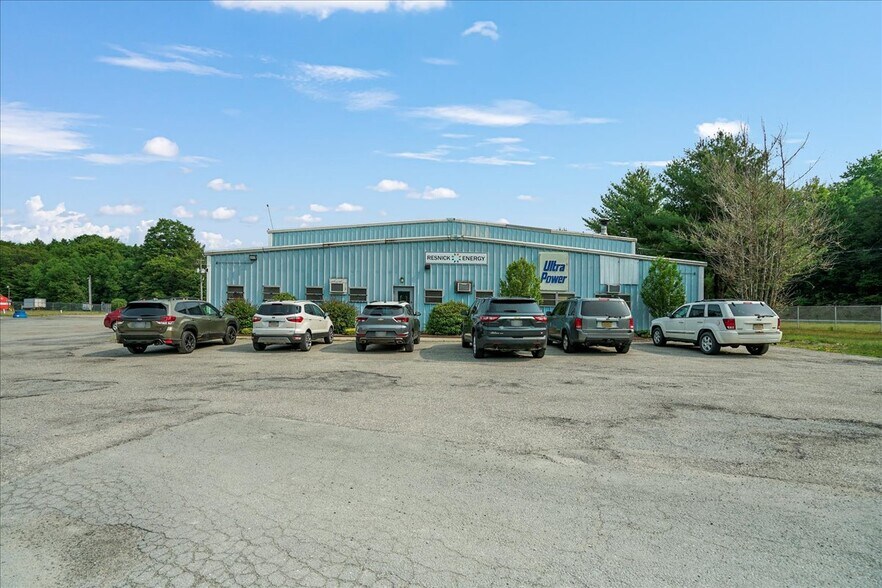 More Photos Of 85 Kaufman Rd, Monticello Distribution For Sale