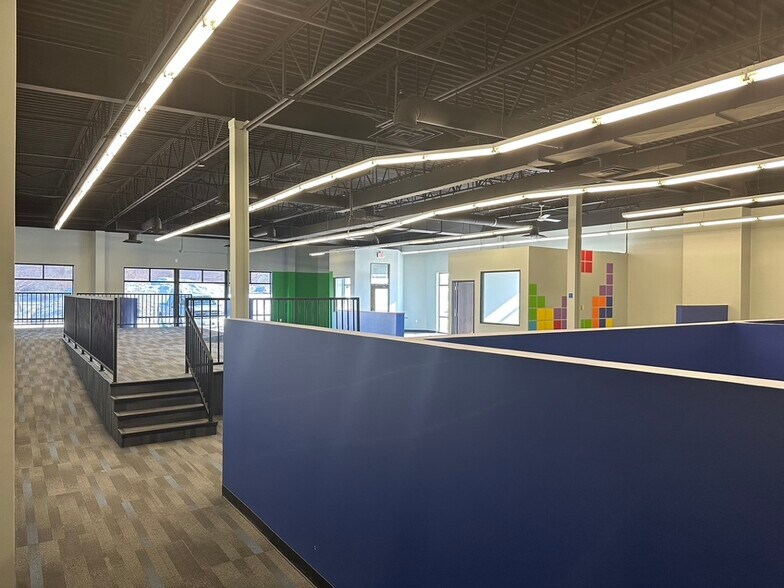 More Photos Of 5050 S 13th Ave, Fargo Freestanding For Lease