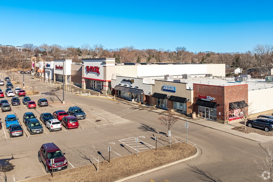 Primary Photo Of 7210-7240 E Point Douglas Rd S, Cottage Grove General Retail For Sale