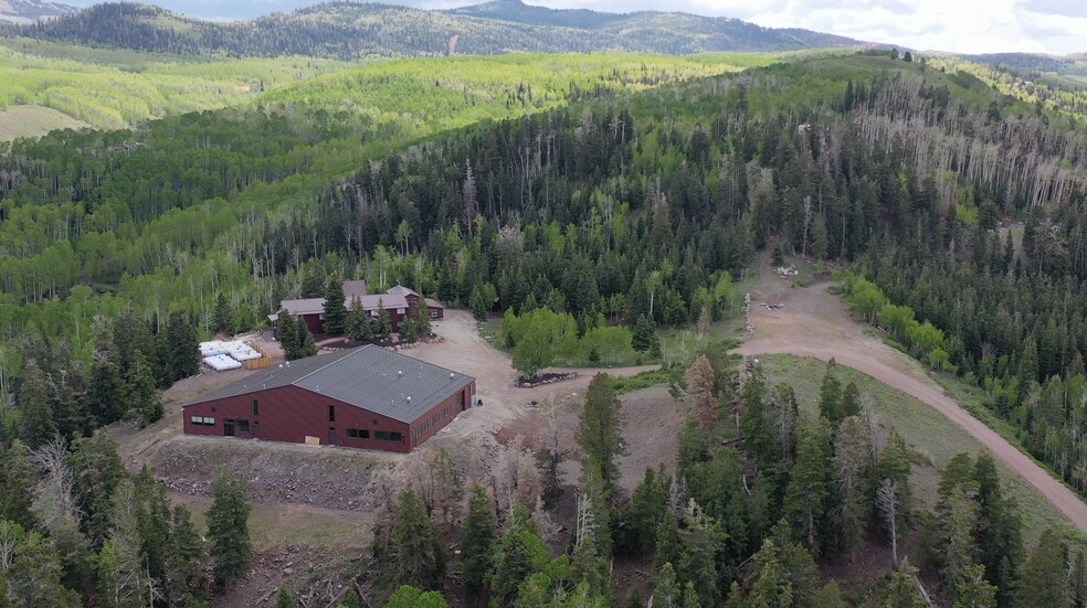 More Photos Of 1989 Dry Lakes Rd, Brian Head Specialty For Sale