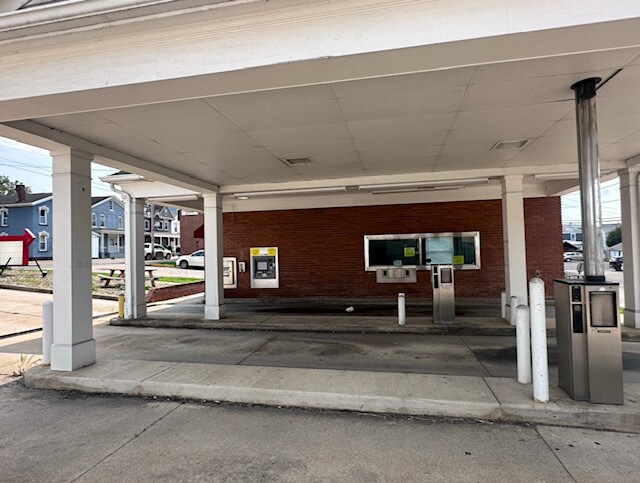 More Photos Of 601 Main St, Wellsville Office For Sale