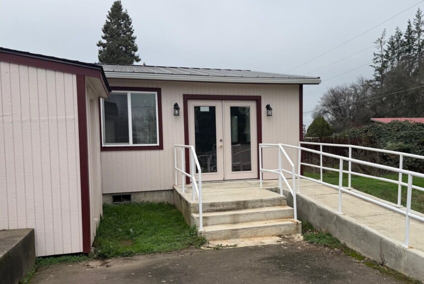 More Photos Of 33789 Highway 99E, Tangent Light Manufacturing For Lease