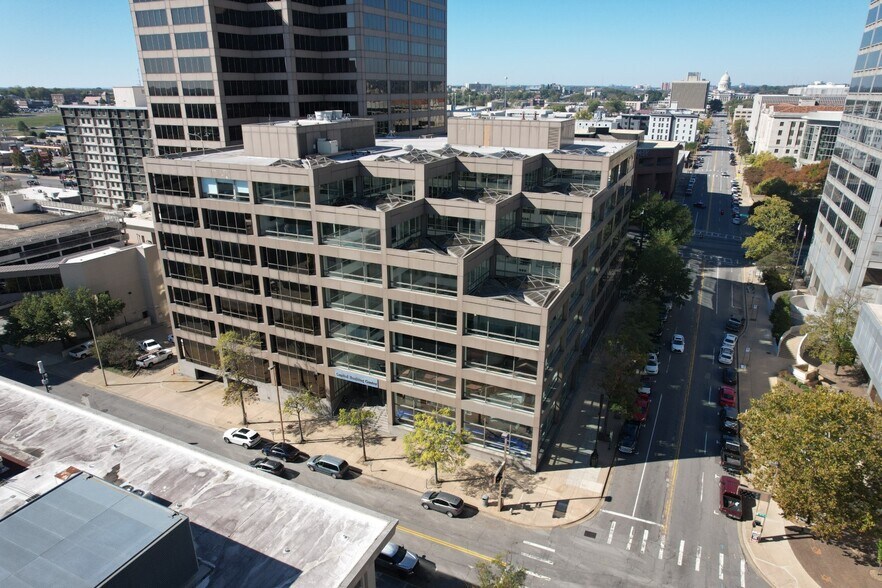 More Photos Of 401 W Capitol Ave, Little Rock Medical For Lease