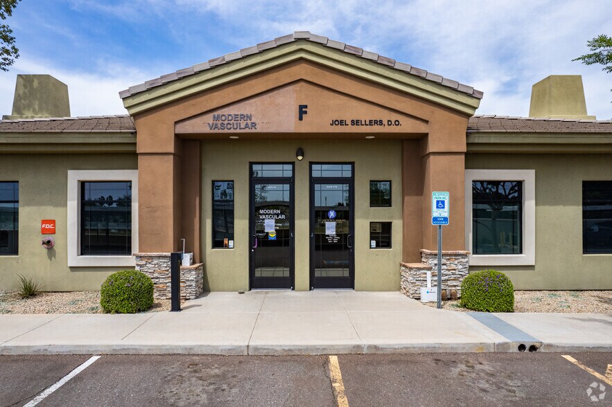 More Photos Of 11851 N 51st Ave, Glendale Medical For Sale