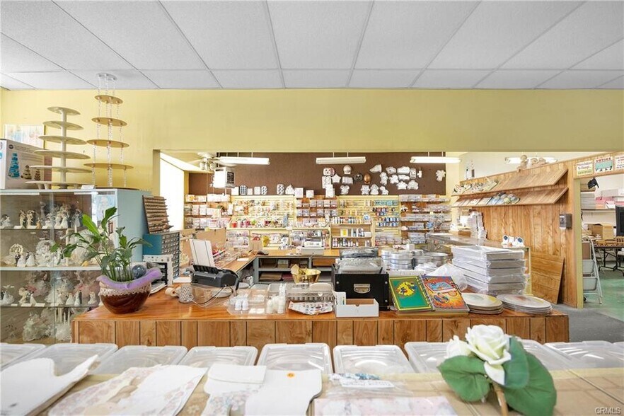 More Photos Of 17428 Bellflower Blvd, Bellflower Storefront For Lease