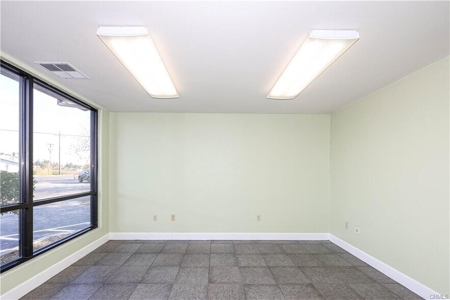 More Photos Of 2979 N Winton Way, Atwater Auto Dealership For Lease