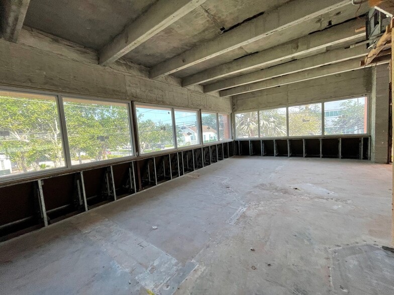 More Photos Of 500 SE Osceola St, Stuart Medical For Sale