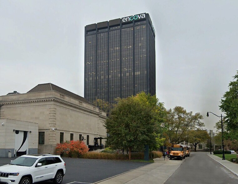 More Photos Of 471 E Broad St, Columbus Office For Lease