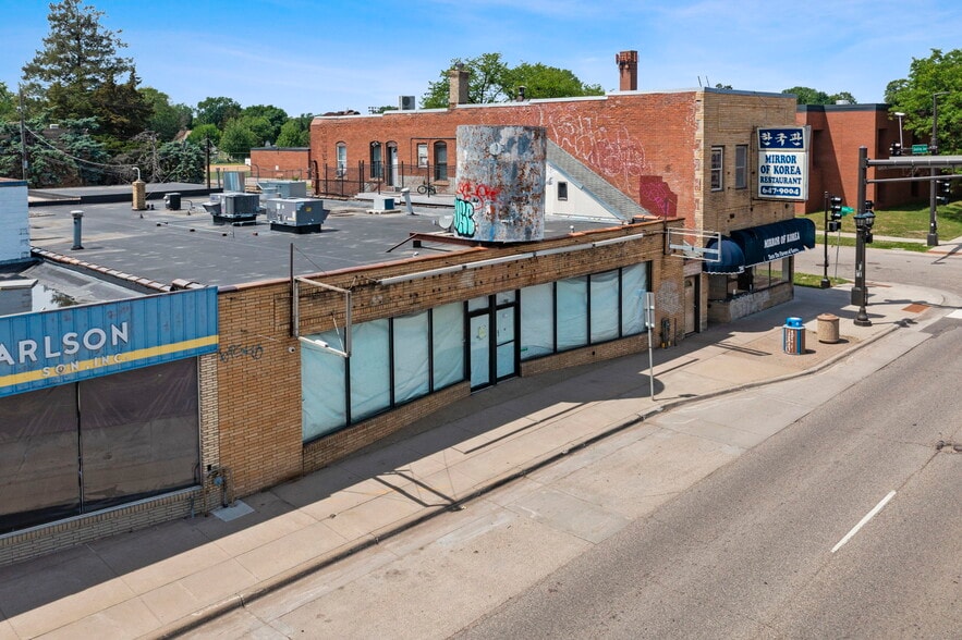 More Photos Of 755 N Snelling Ave N, Saint Paul Storefront For Lease