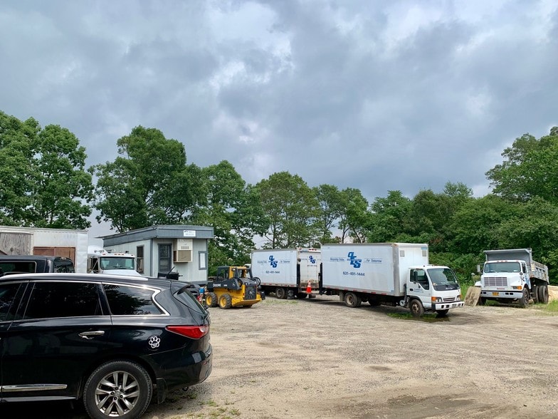 More Photos Of 1280-1290 Straight Path, Wyandanch Warehouse For Sale