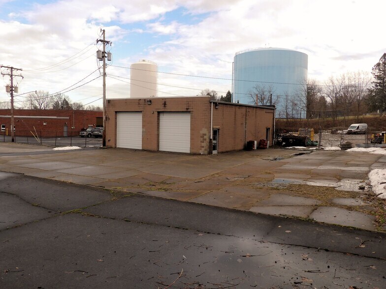 More Photos Of 8624 Station St, Mentor Warehouse For Sale