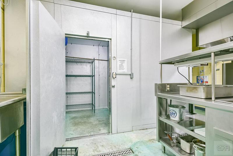 More Photos Of 5717 Stewart Rd, Galveston Restaurant For Sale