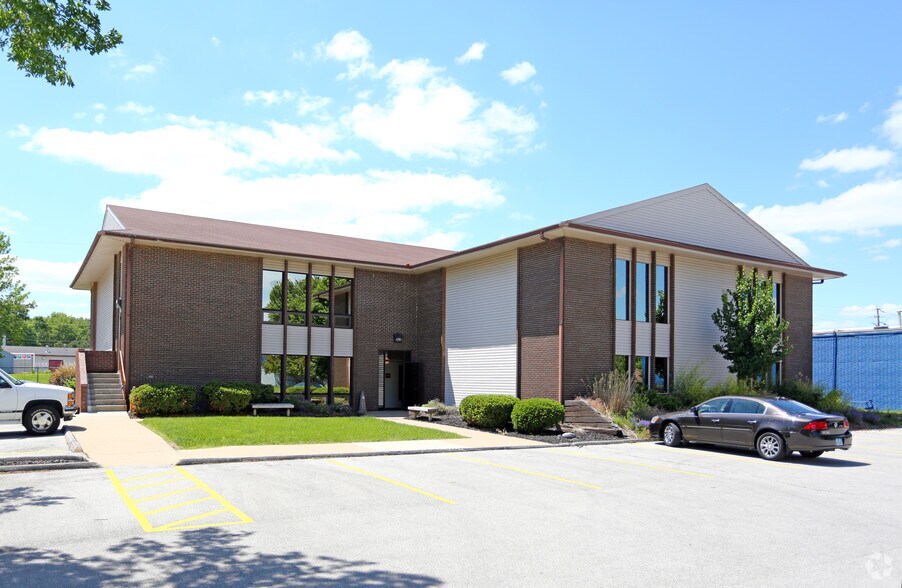 Primary Photo Of 110 SE Grant St, Ankeny Office For Sale