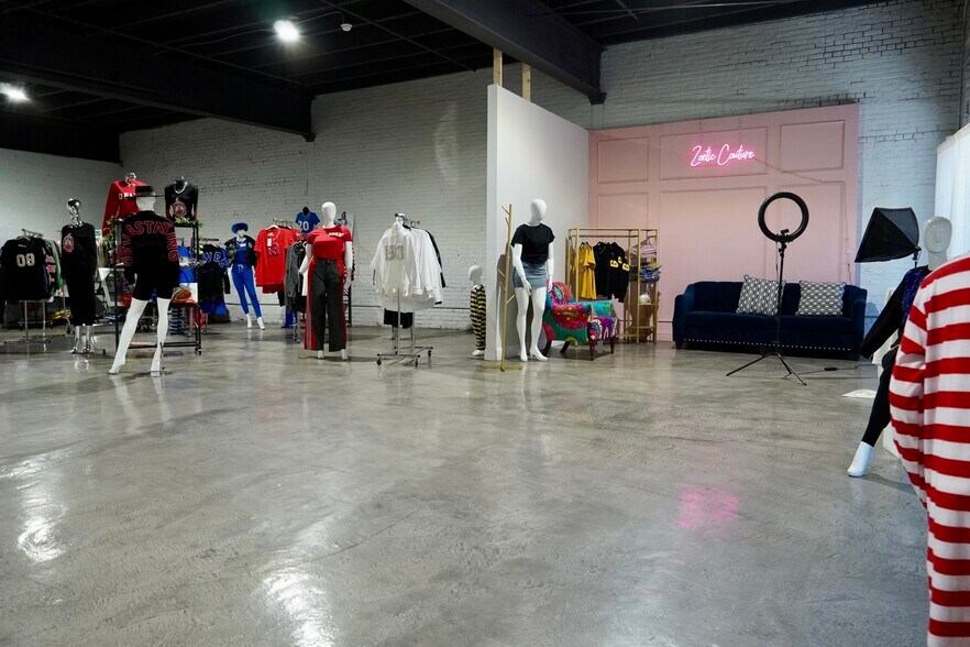 More Photos Of 5224-5228 Greene St, Philadelphia Warehouse For Lease