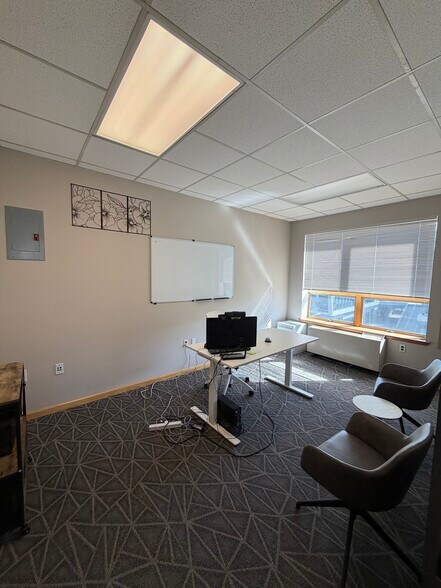 More Photos Of 42 Richmond Ter, Staten Island Office For Lease