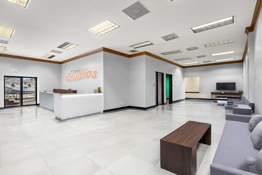 More Photos Of 3219 Harrisburg Blvd, Houston Medical For Lease