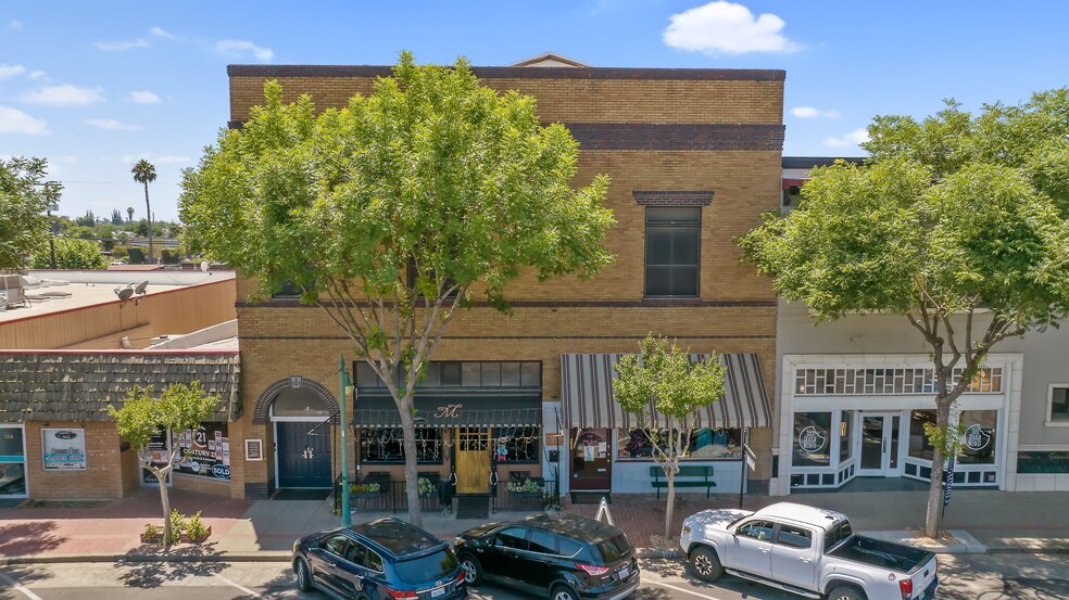 Primary Photo Of 128 S E St, Exeter Storefront For Sale