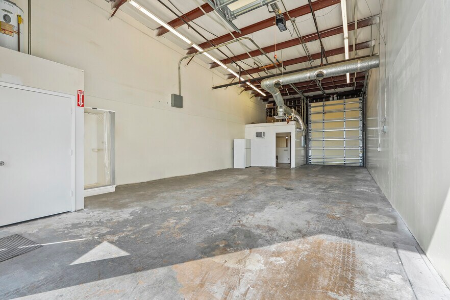 More Photos Of 1501 SE Decker Ave, Stuart Industrial For Sale