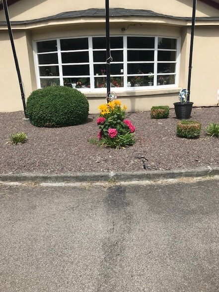 More Photos Of 18718 NY-28, Delhi Hotel For Sale