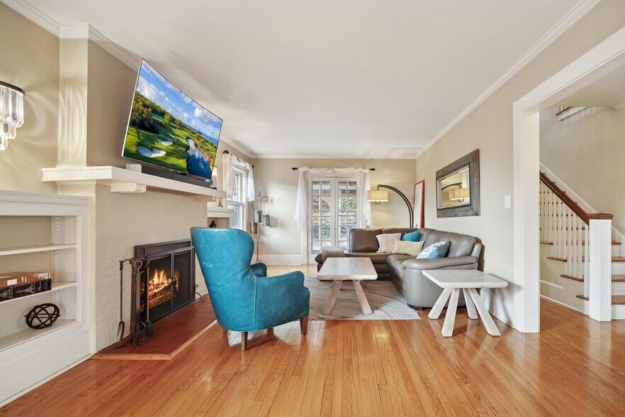 More Photos Of 526 Highland Ave, Montclair Hospitality For Sale