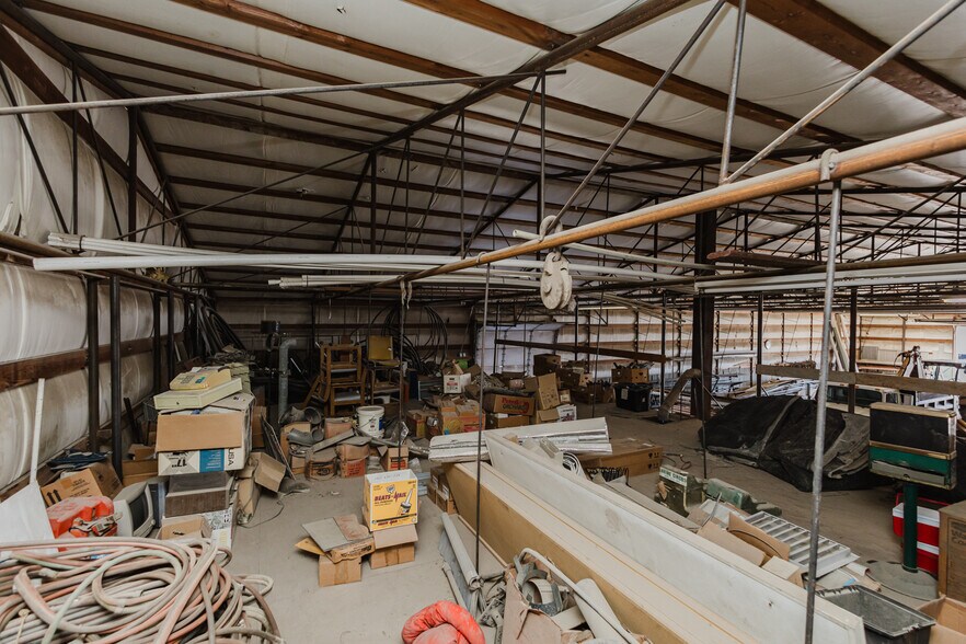 More Photos Of 410 N Commercial Ave, Sedgwick Storefront For Sale